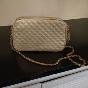 Light Gold Quilted Crossbody Purse